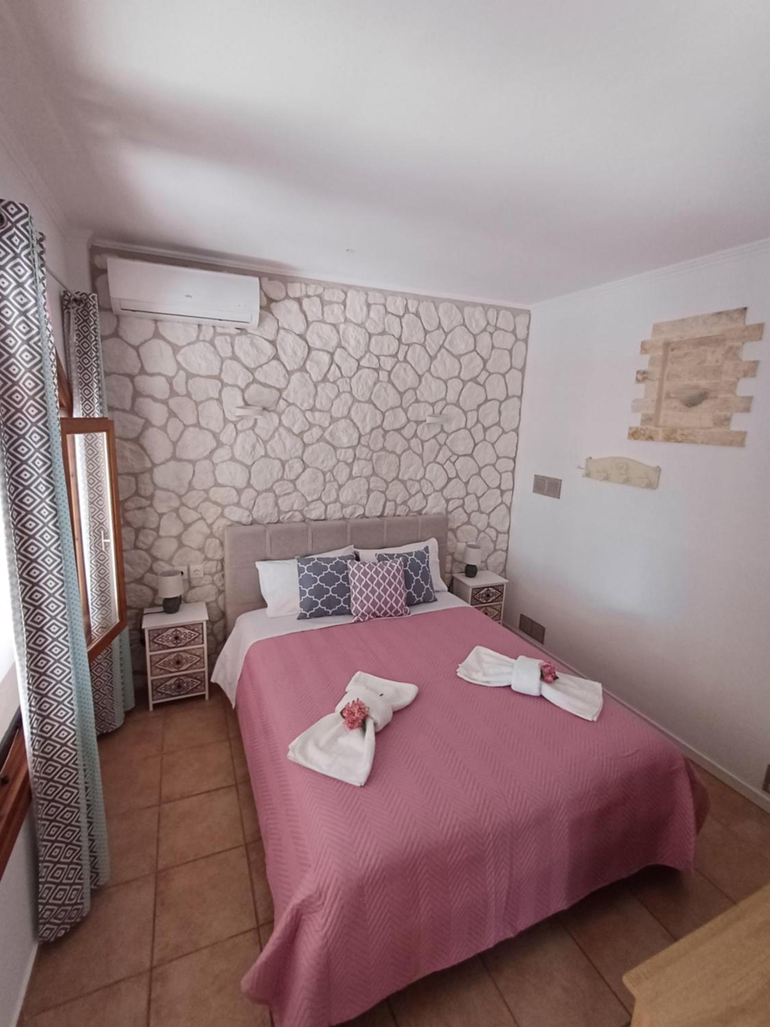 Kiki's Appartement Barbati